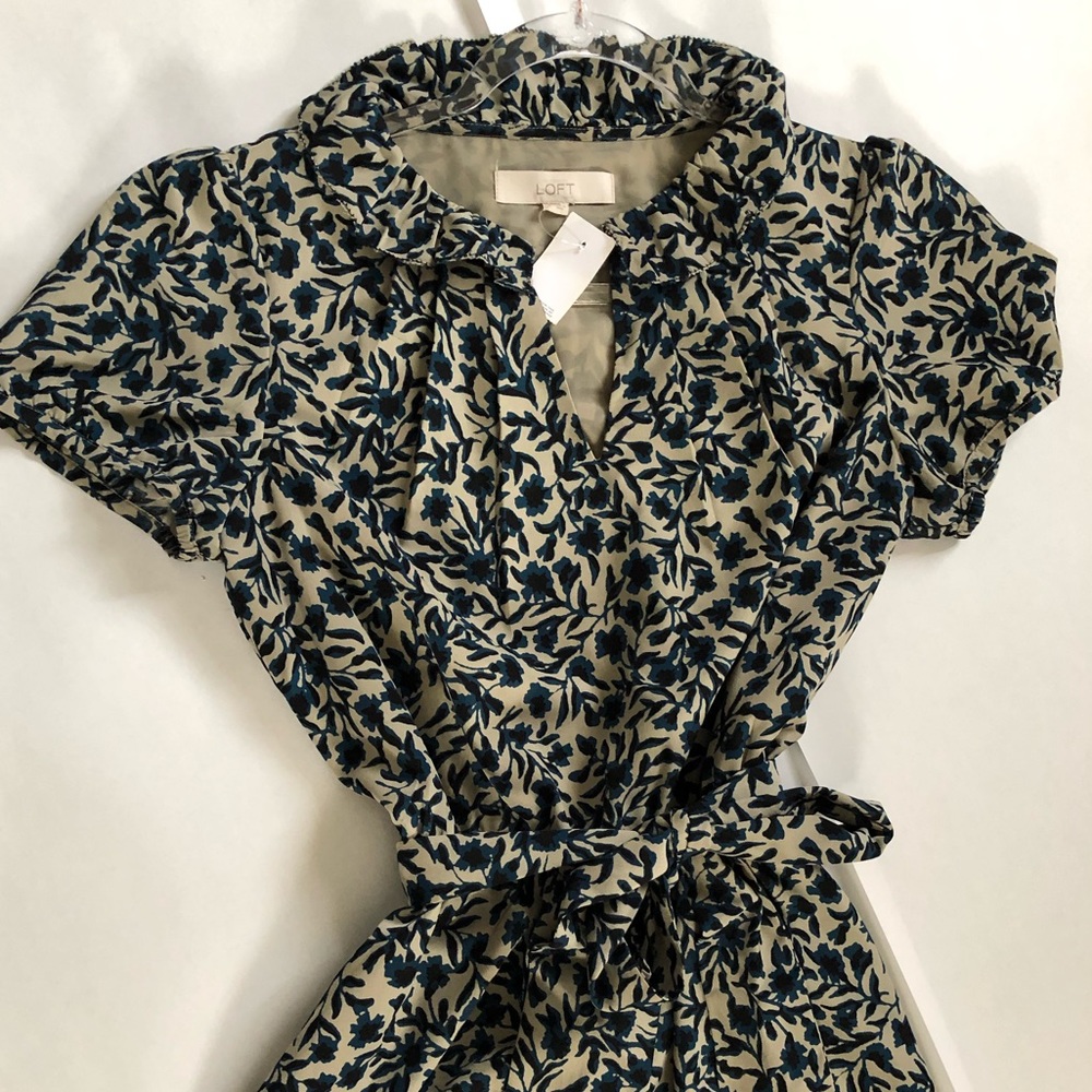 Dress - Picture 2 of 4